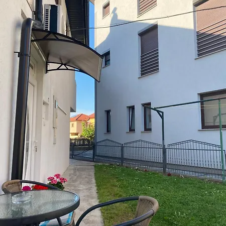 Apartmán Lav *